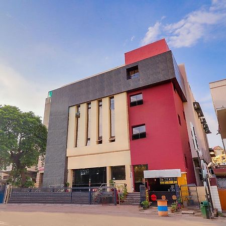 Bhagya Raj Palace By Wb Comfort Kanpur Exterior foto