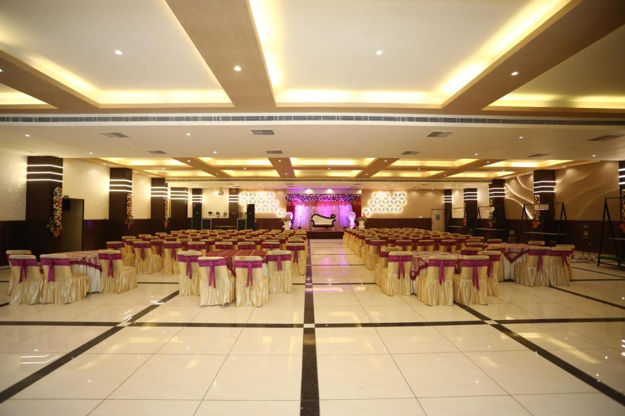 Bhagya Raj Palace By Wb Comfort Kanpur Exterior foto